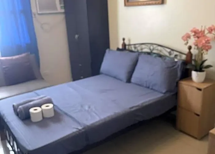 Dhonie'place Hotel Cebu